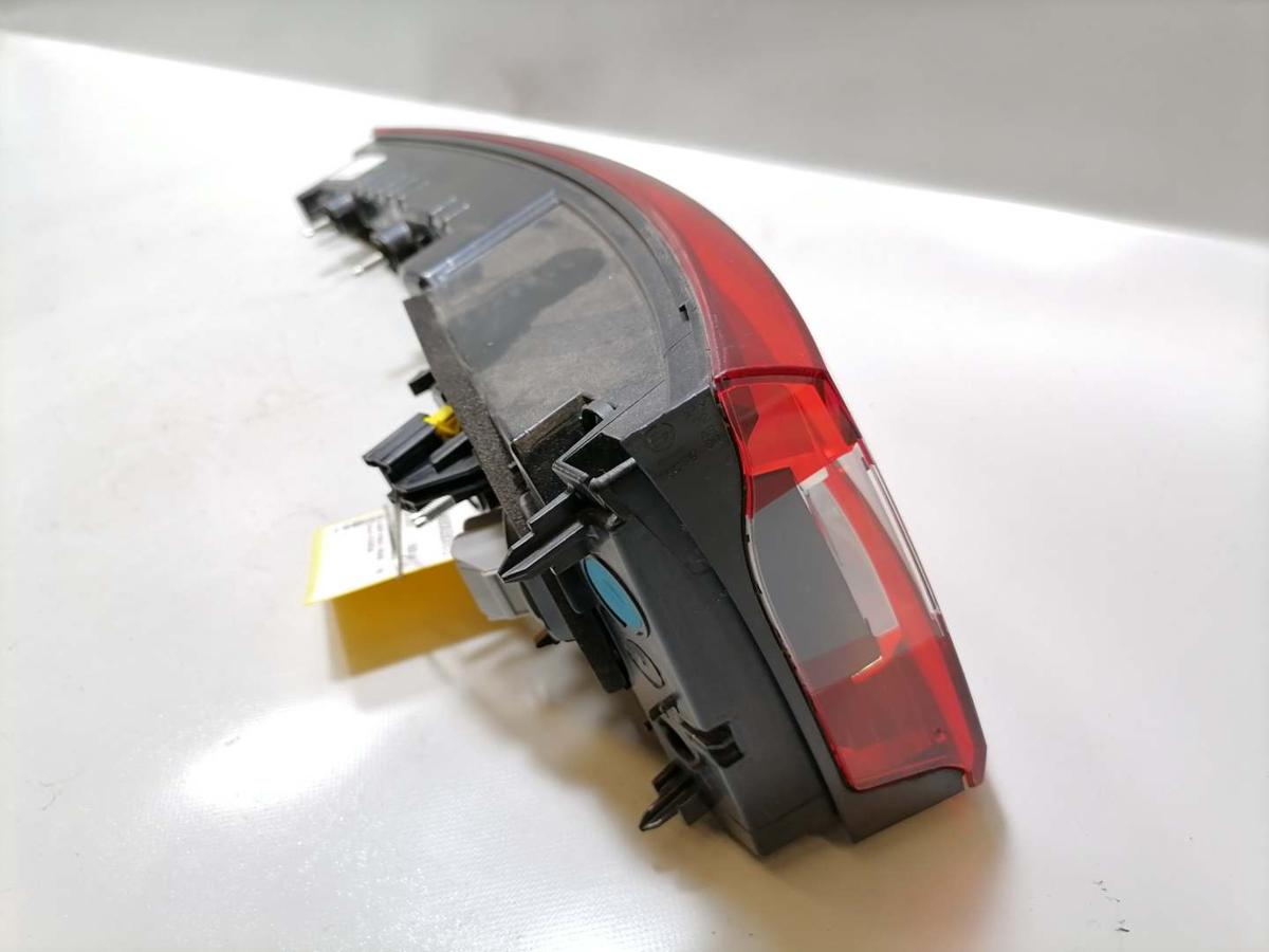 Renault Megane 4 original Rücklicht Rückleuchte Schlussleuchte links innen Kombi Bj.2016